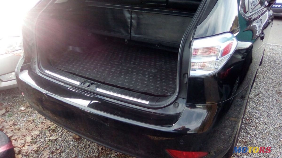 2011' Lexus Rx Series photo #6