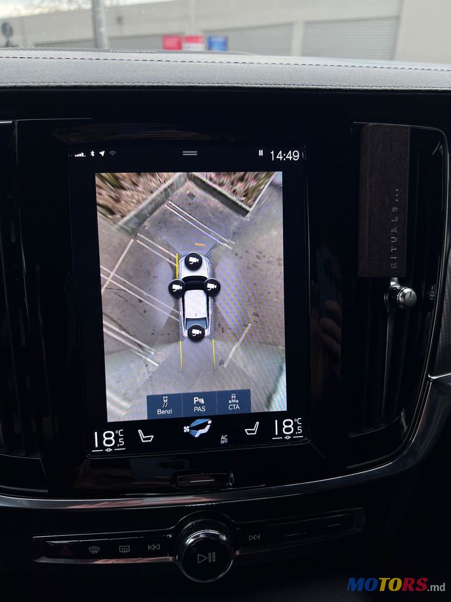 2020' Volvo S90 photo #6