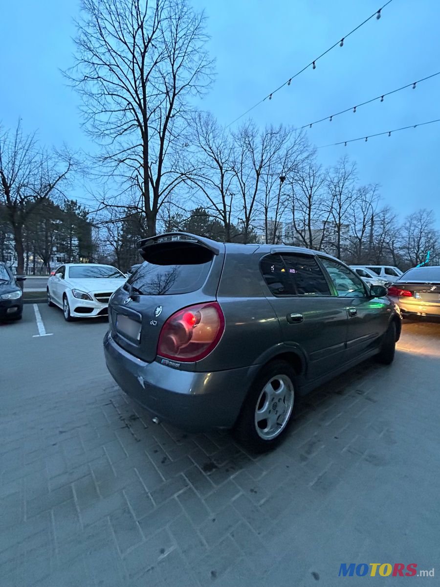 2003' Nissan Almera photo #5