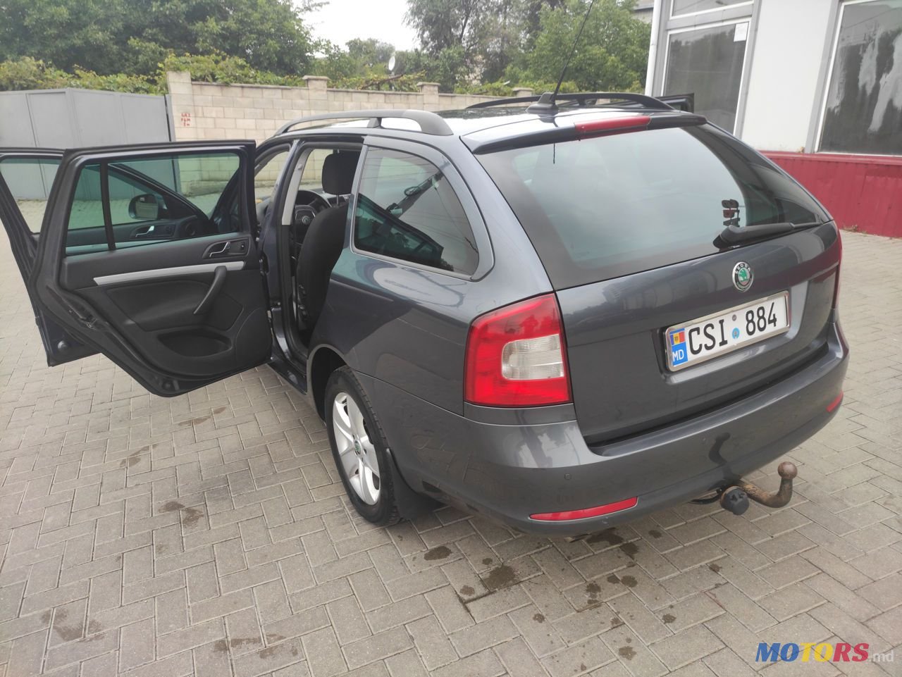 2011' Skoda Octavia photo #6