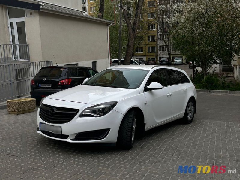 2015' Opel Insignia photo #1