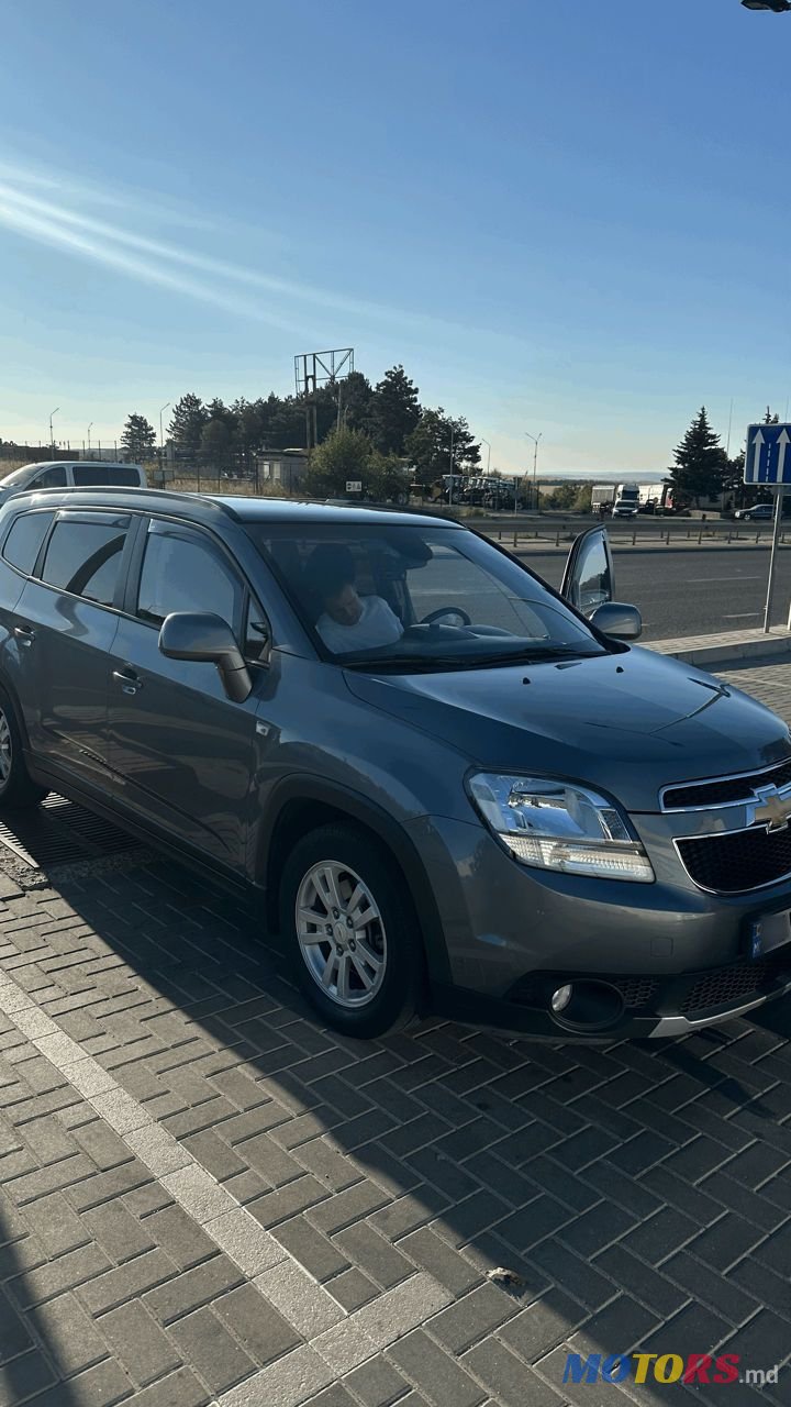 2012' Chevrolet Orlando photo #2