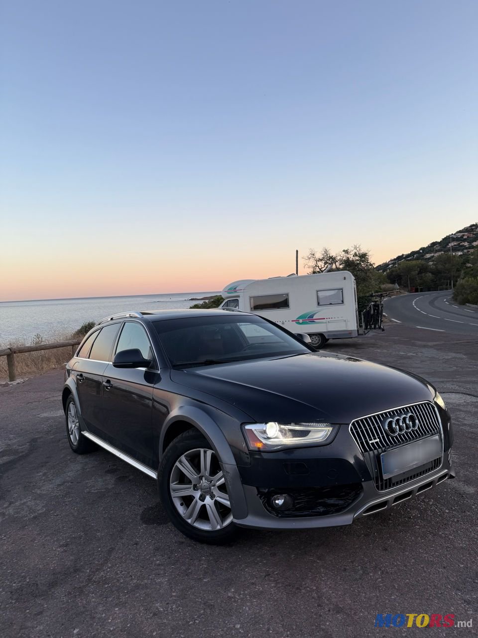 2013' Audi A4 Allroad photo #1