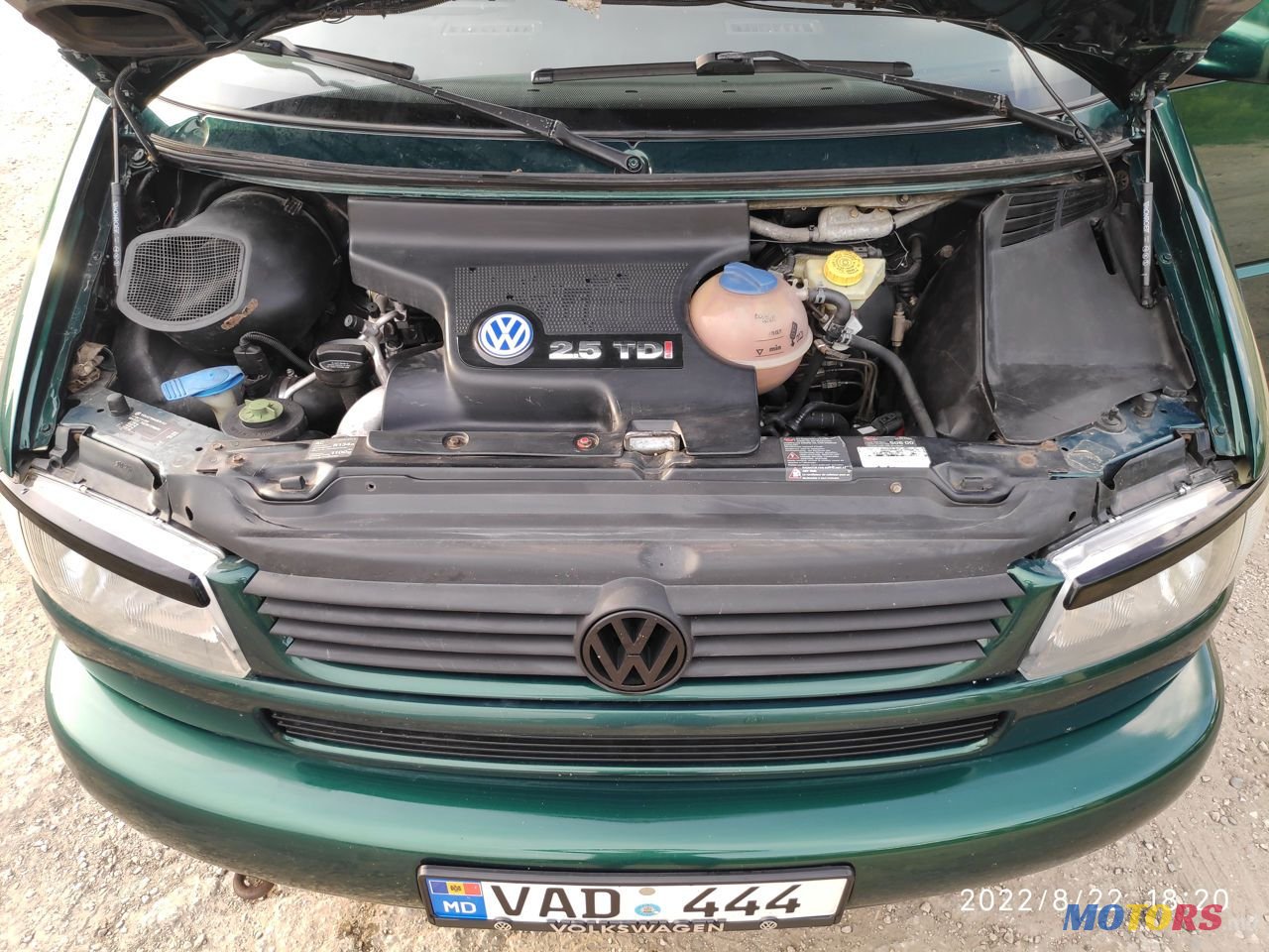 2003' Volkswagen Transporter photo #1