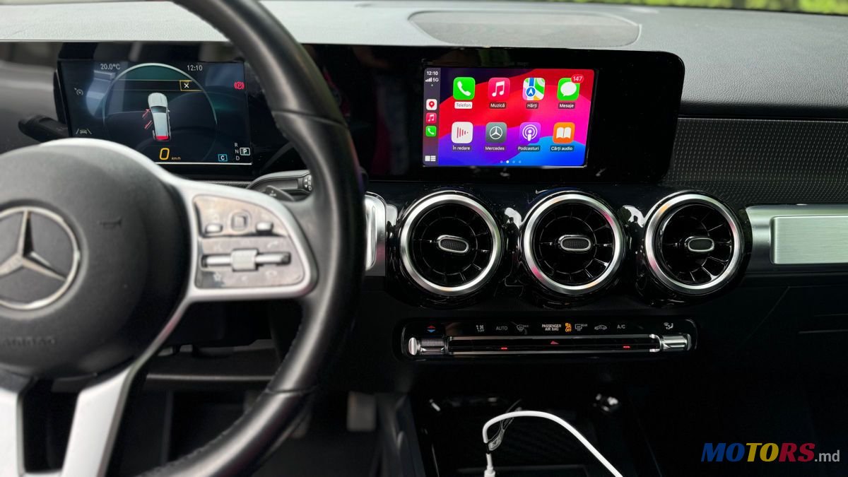 2020' Mercedes-Benz GLB photo #4