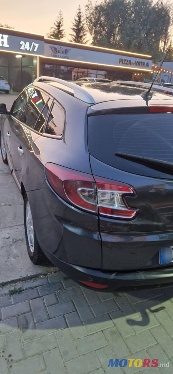 2010' Renault Megane photo #4