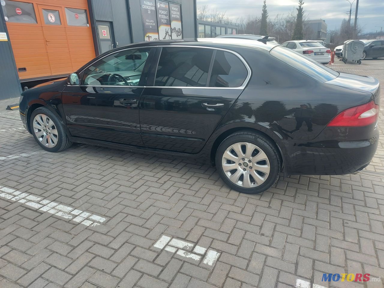 2012' Skoda Superb photo #4