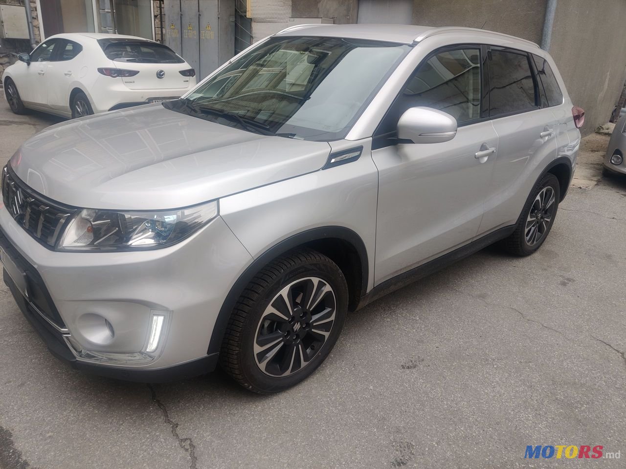 2023' Suzuki Vitara photo #1