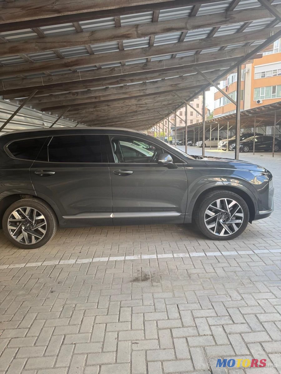 2021' Hyundai Santa Fe photo #1