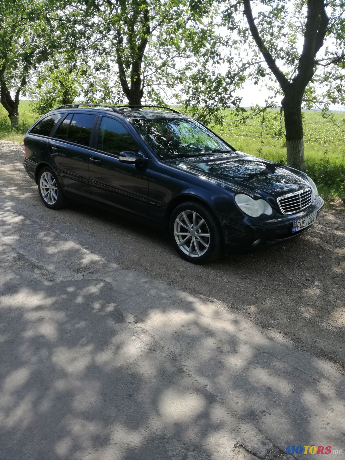 2003' Mercedes-Benz C класс 1.8 компрессор photo #2