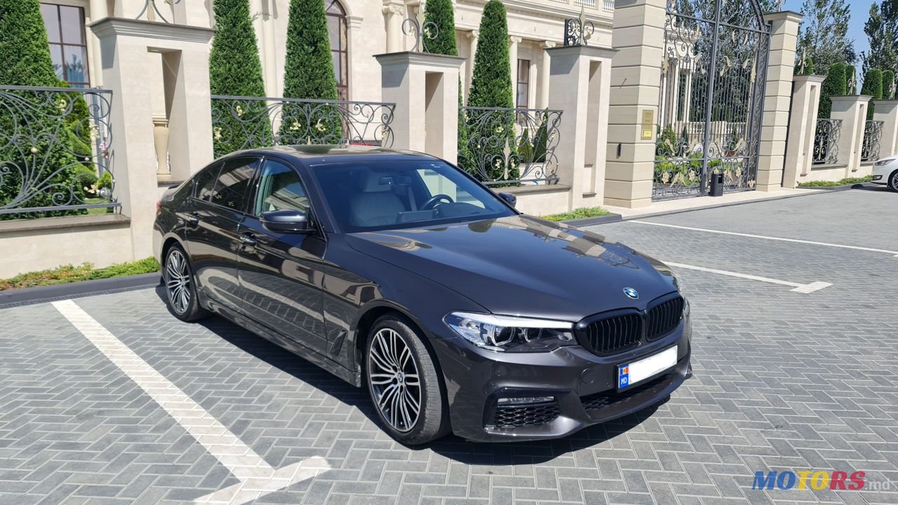 2017' BMW 5 Series photo #6