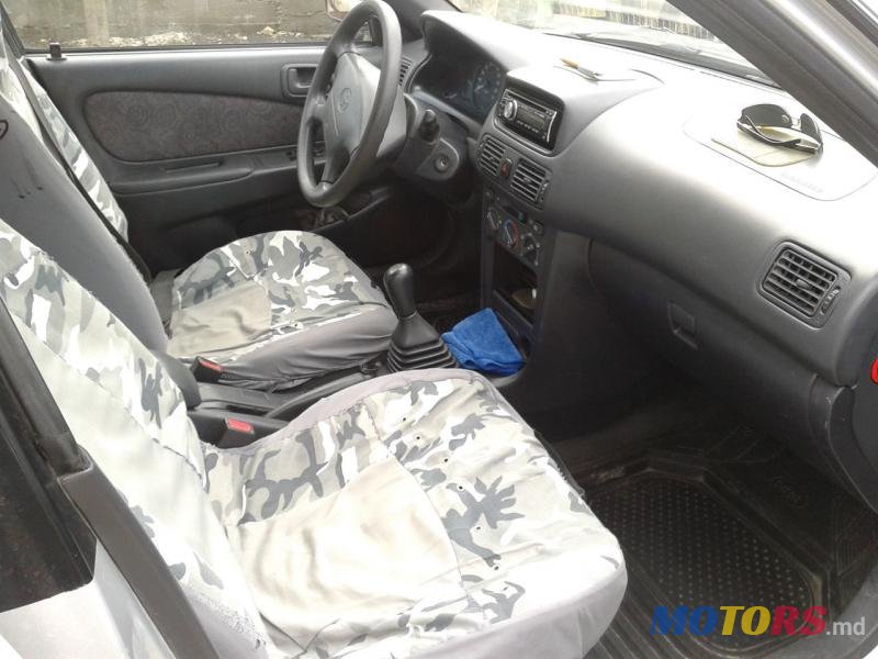 1999' Toyota Corolla photo #4