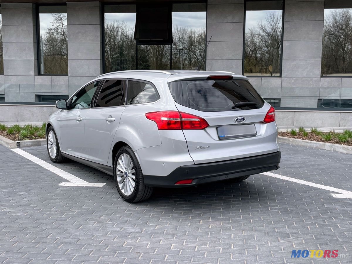 2017' Ford Focus photo #4