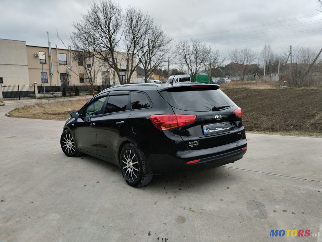 2012' Kia Ceed Sw photo #3