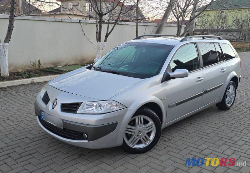 2007' Renault Megane photo #2