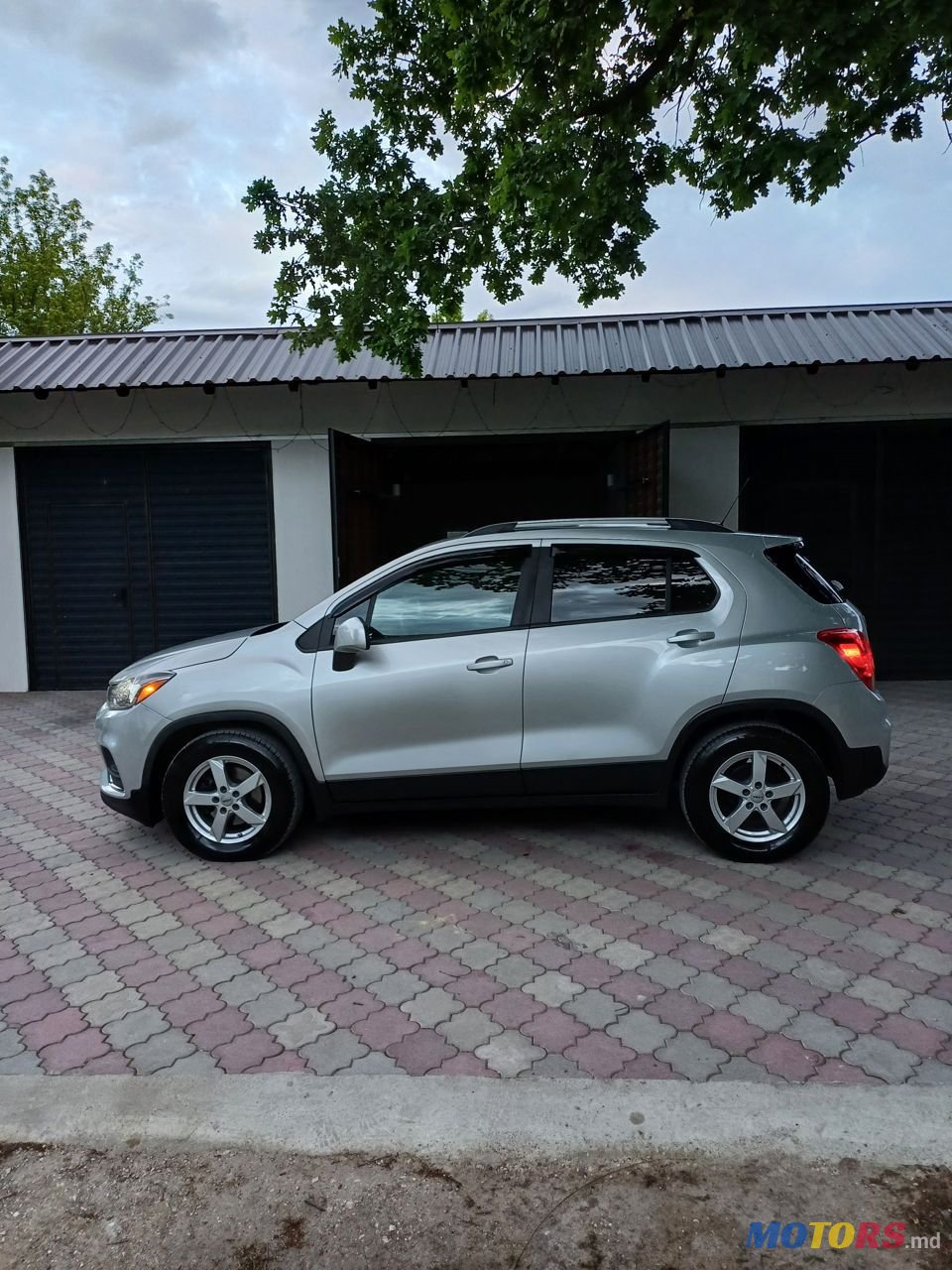 2017' Chevrolet Trax photo #4