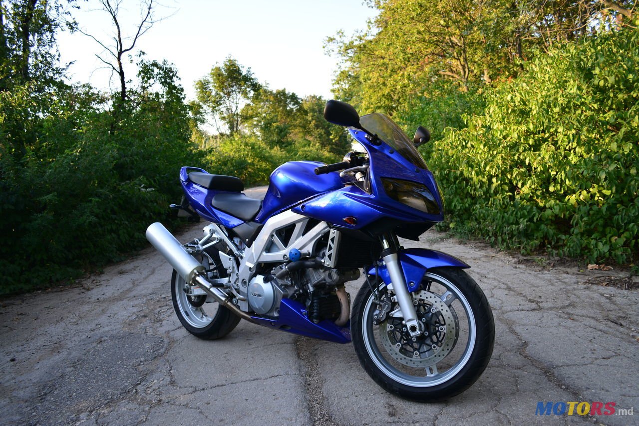 2003' Suzuki SV 1000 S photo #1