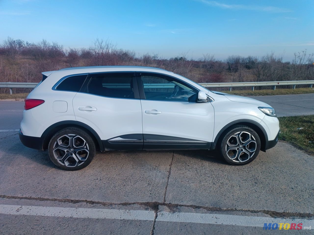 2015' Renault Kadjar photo #1