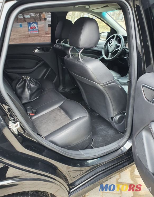 2014' Mercedes-Benz B Класс photo #5