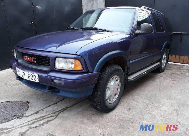 1997' GMC Yukon photo #2