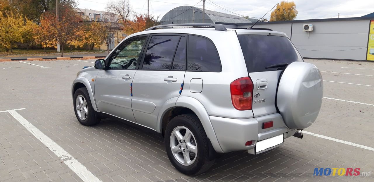 2002' Toyota RAV4 photo #5