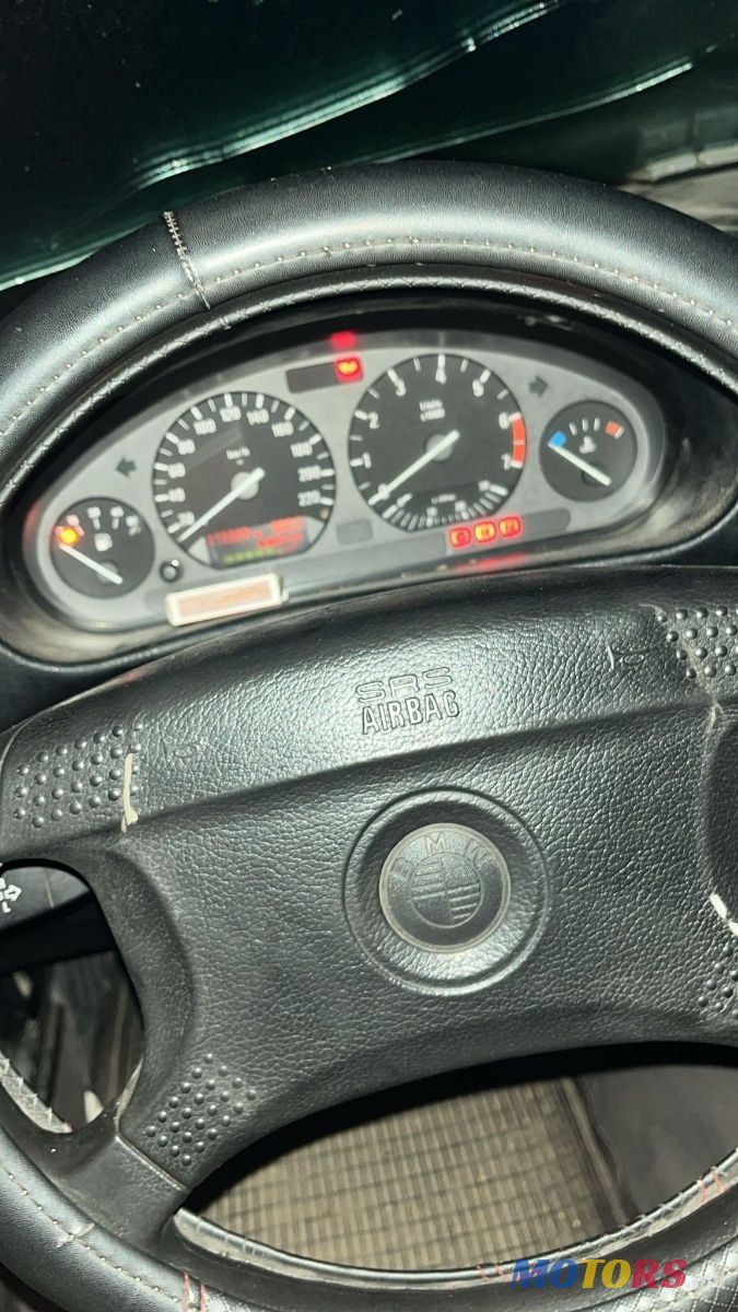 1992' BMW 3 Series photo #1