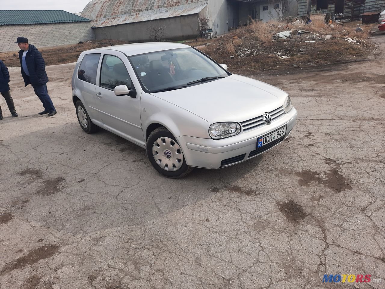 2000' Volkswagen Golf photo #2