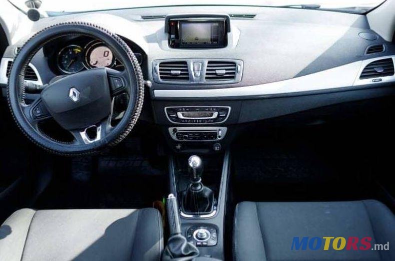 2013' Renault Megane photo #1