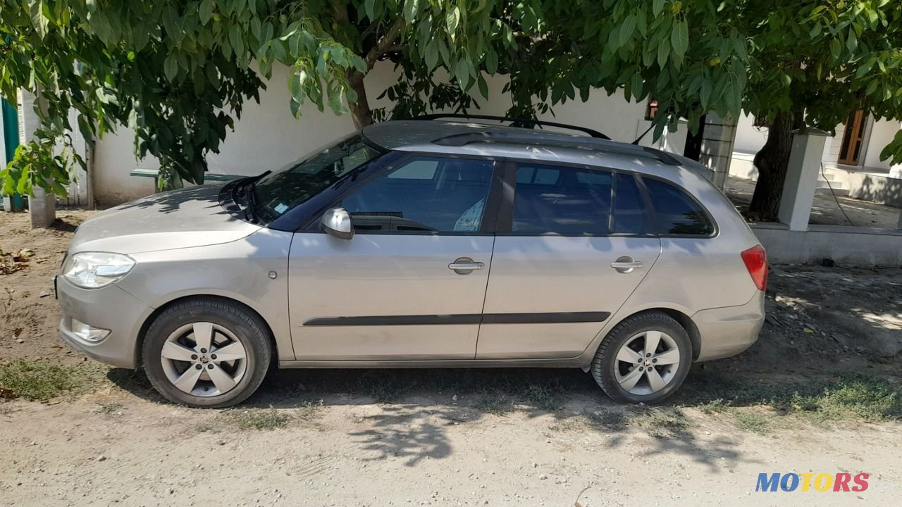 2014' Skoda Fabia photo #1