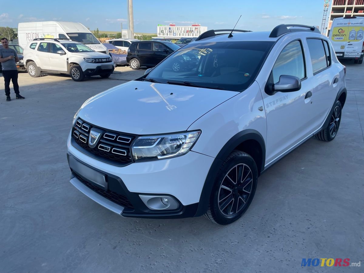 2019' Dacia Sandero Stepway photo #1
