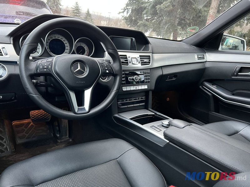 2014' Mercedes-Benz E Класс photo #5