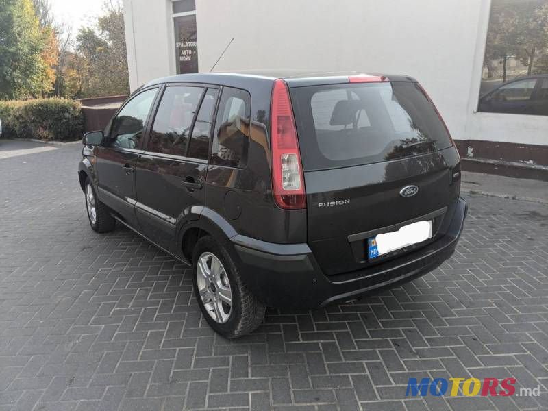 2009' Ford Fusion photo #3