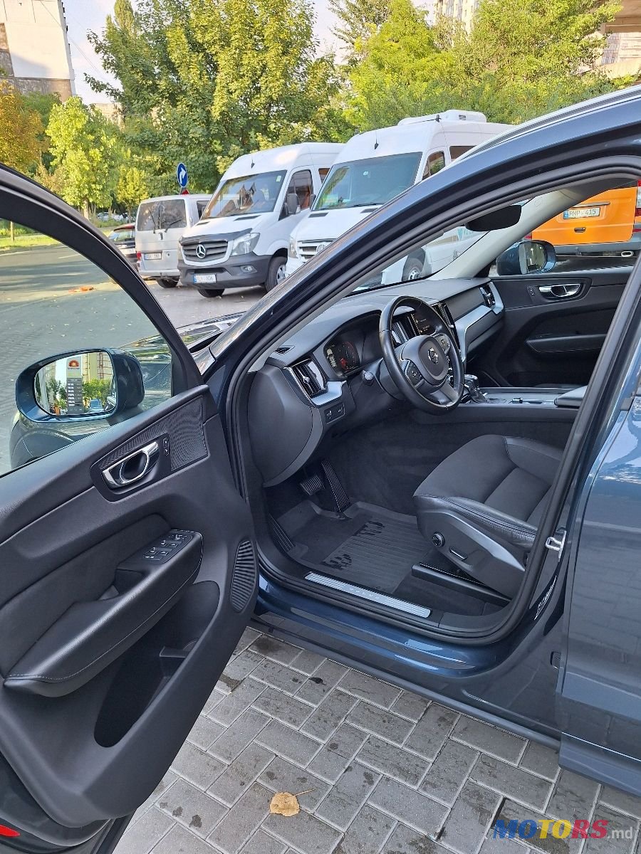 2018' Volvo XC60 photo #4