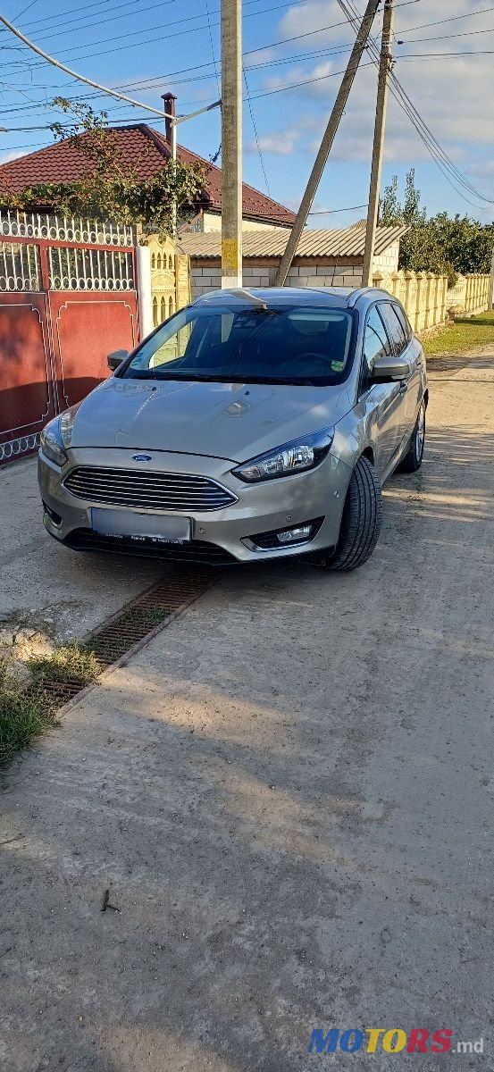 2016' Ford Focus photo #2