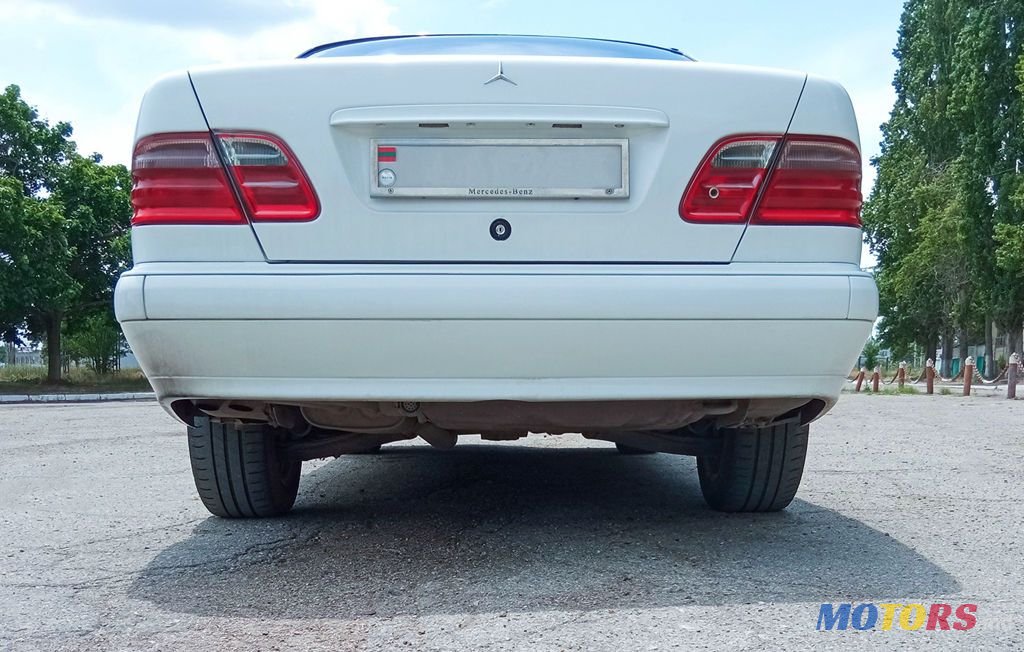 2001' Mercedes-Benz E Класс photo #5