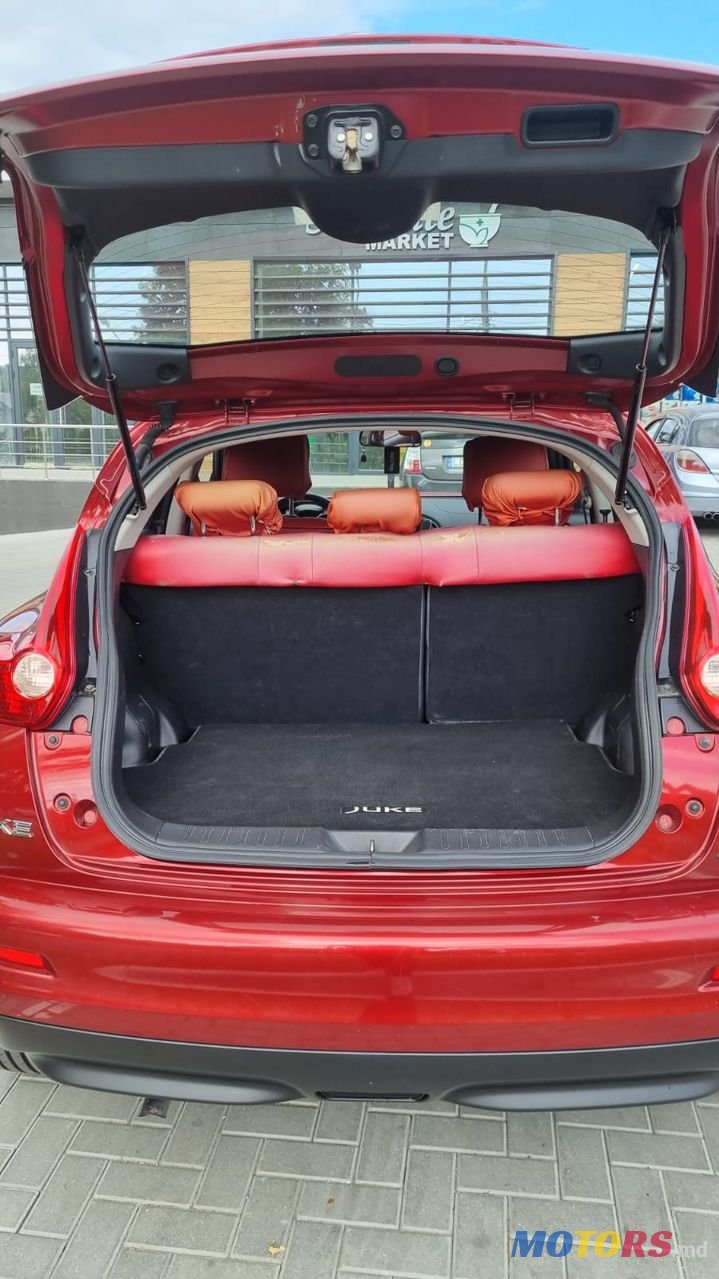 2012' Nissan Juke photo #3
