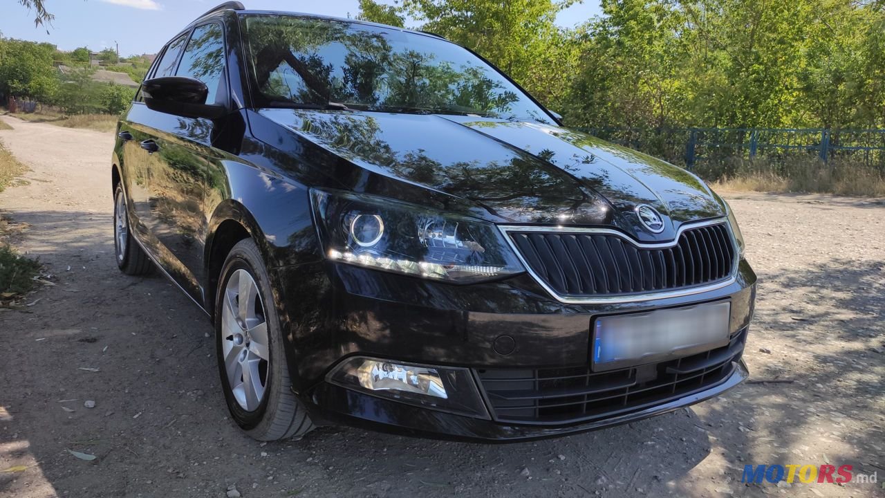 2016' Skoda Fabia photo #2