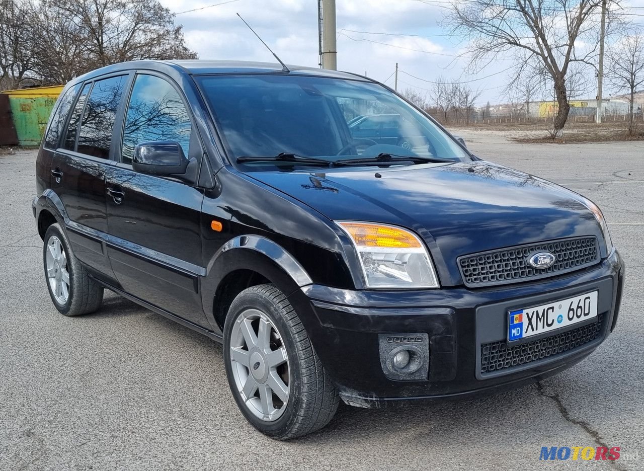 2010' Ford Fusion photo #1