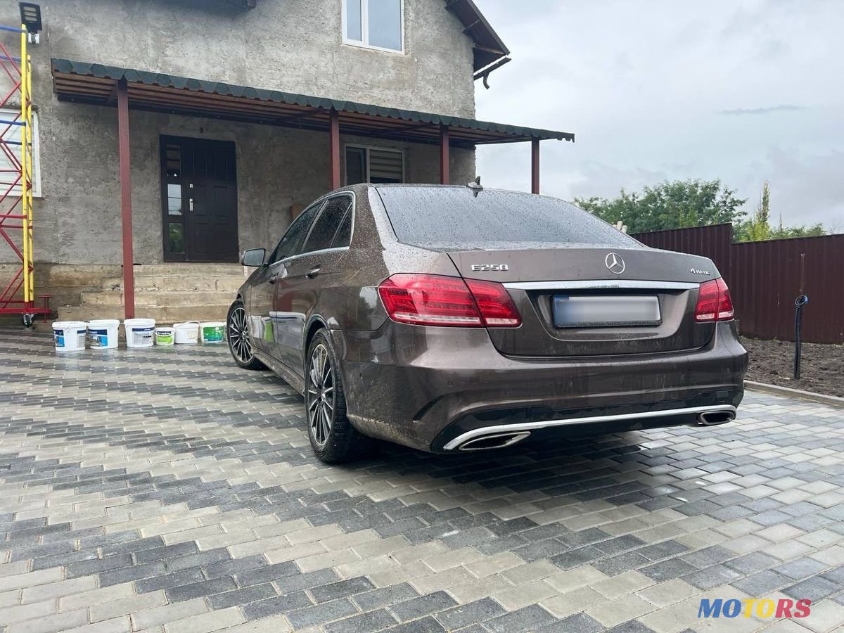 2014' Mercedes-Benz E-Class photo #4