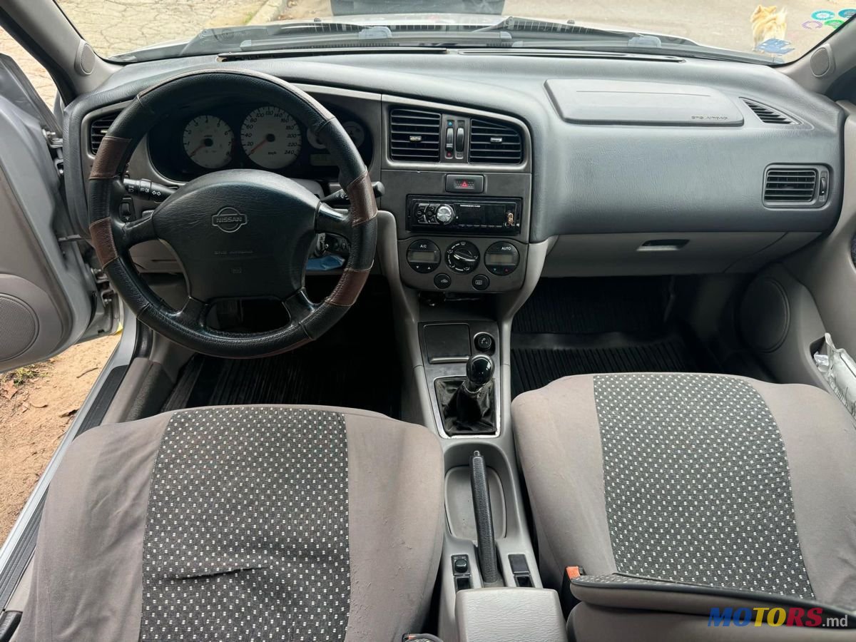 2000' Nissan Primera photo #4