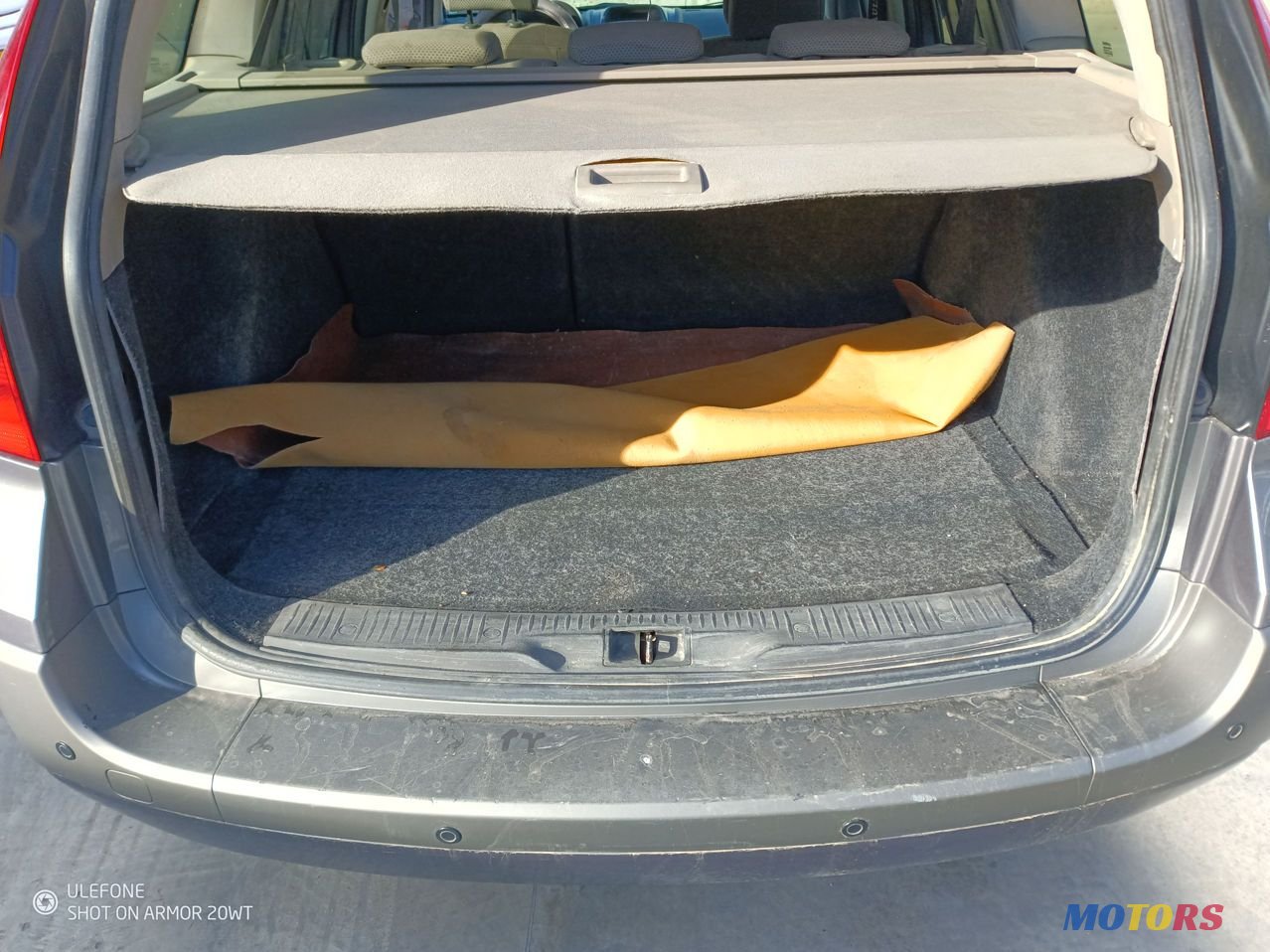 2005' Renault Megane photo #5