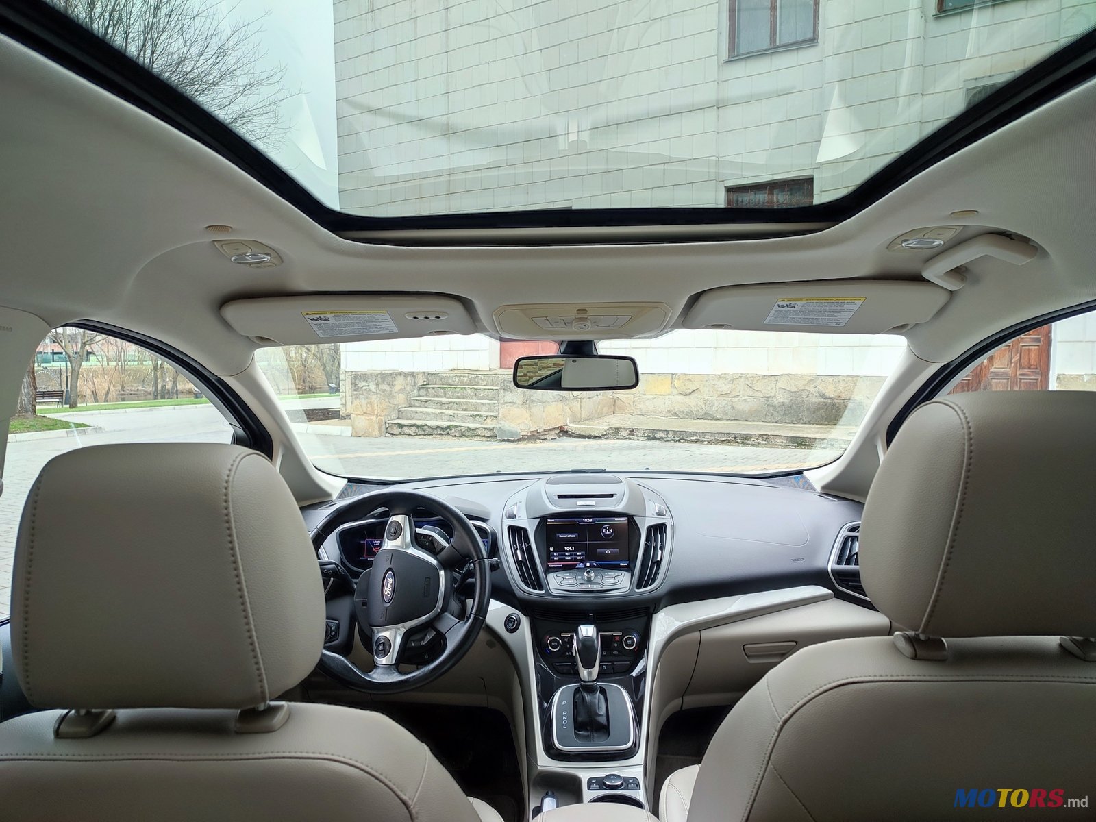 2013' Ford C-MAX Hybrid photo #6