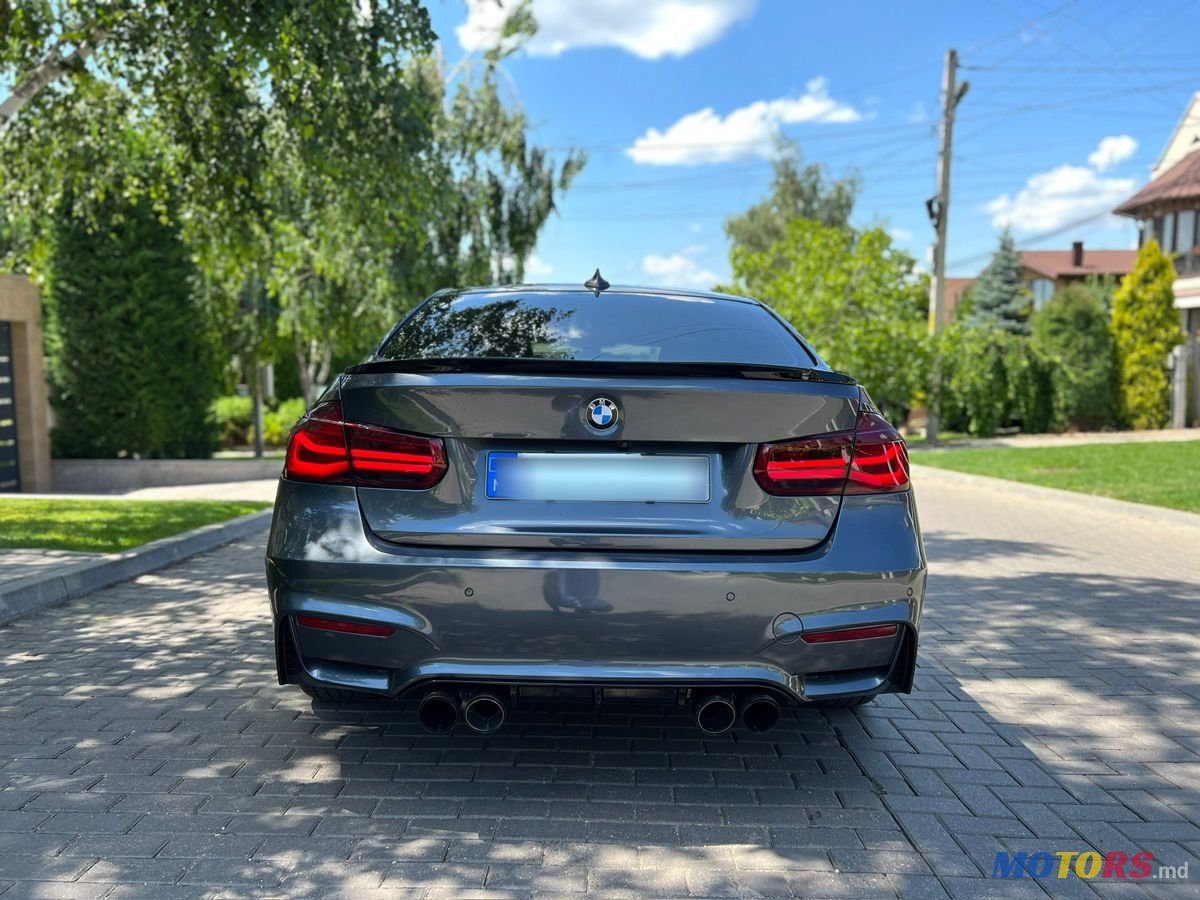 2017' BMW 3 Series photo #3