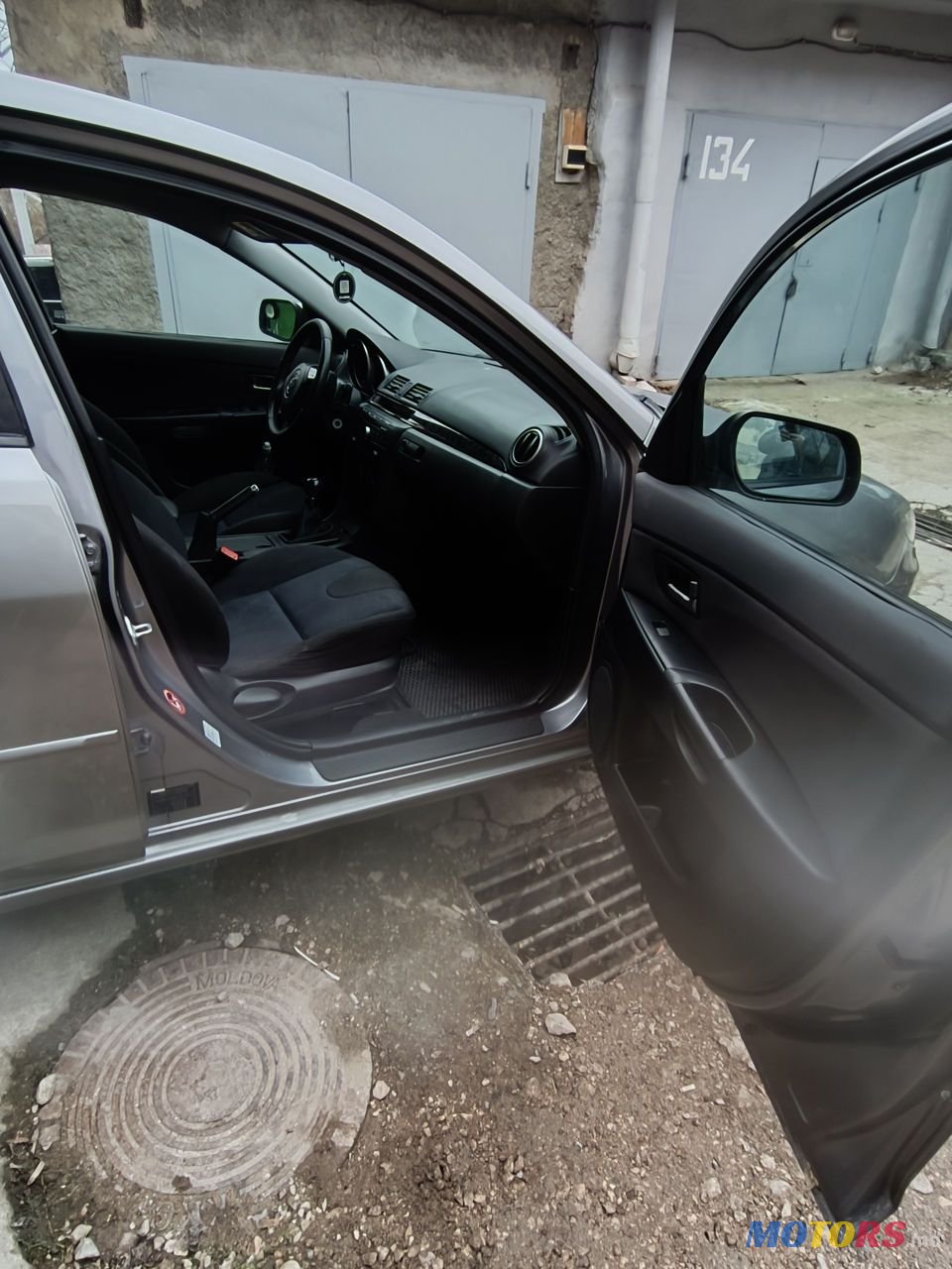 2006' Mazda 3 photo #5