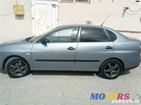 2007' SEAT Cordoba photo #1