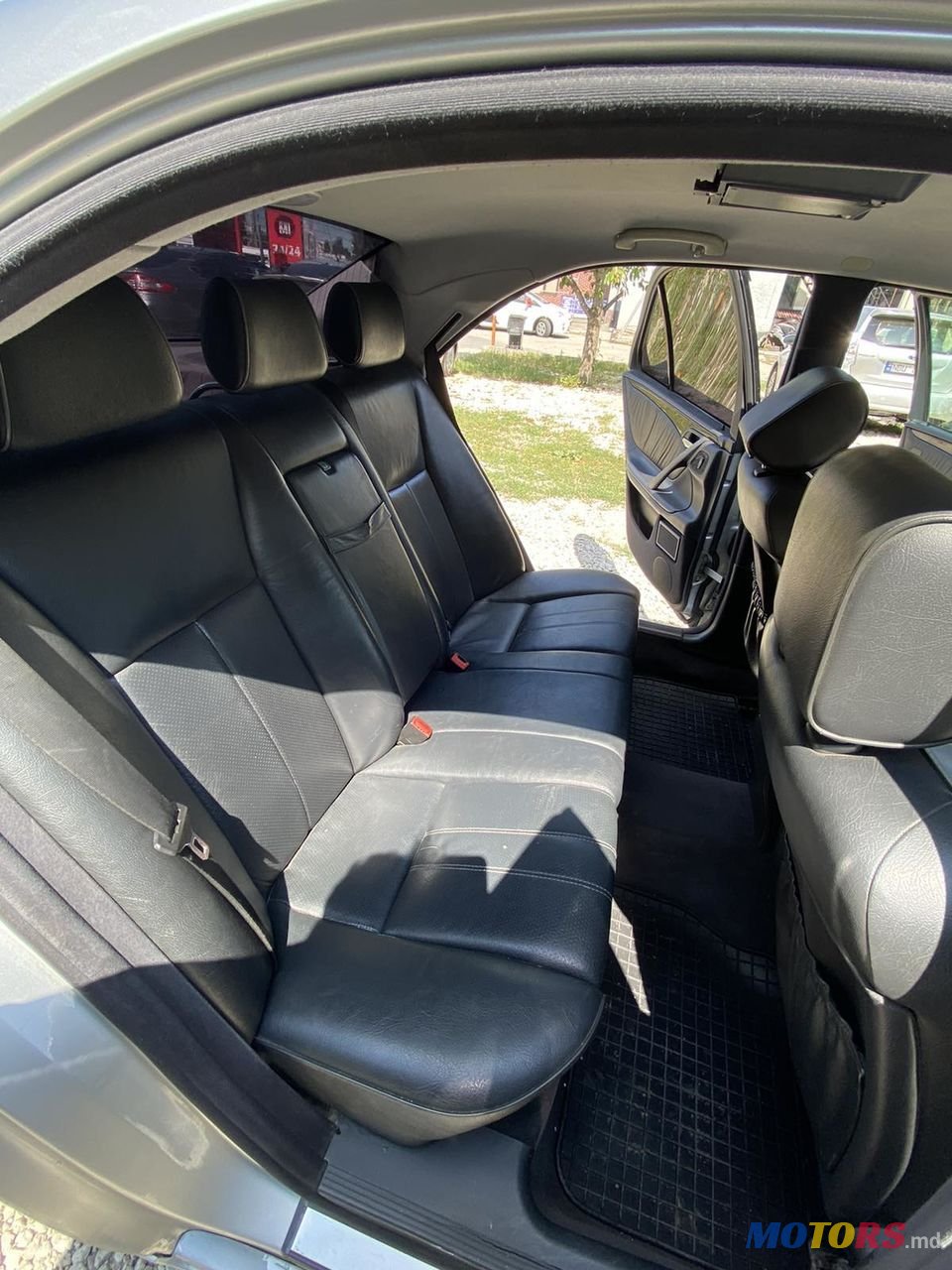 2002' Mercedes-Benz E Класс photo #6