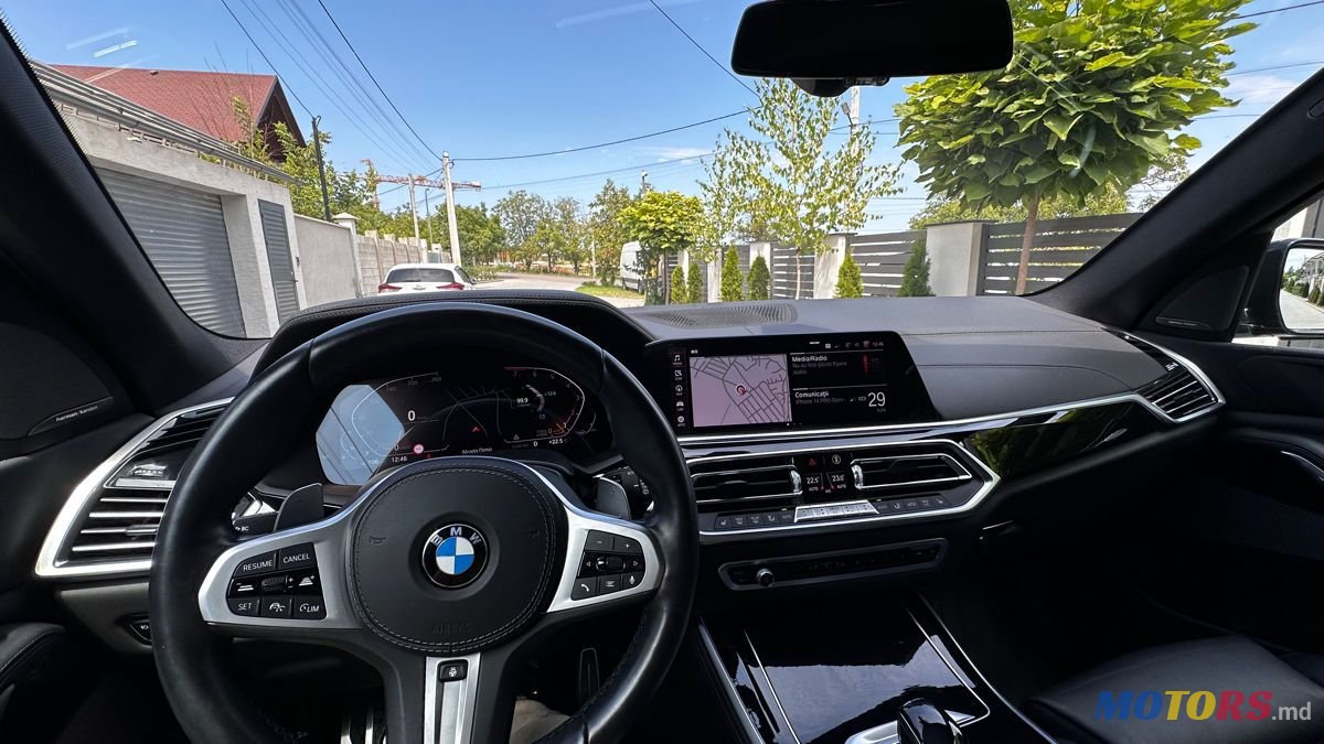 2020' BMW X5 photo #6