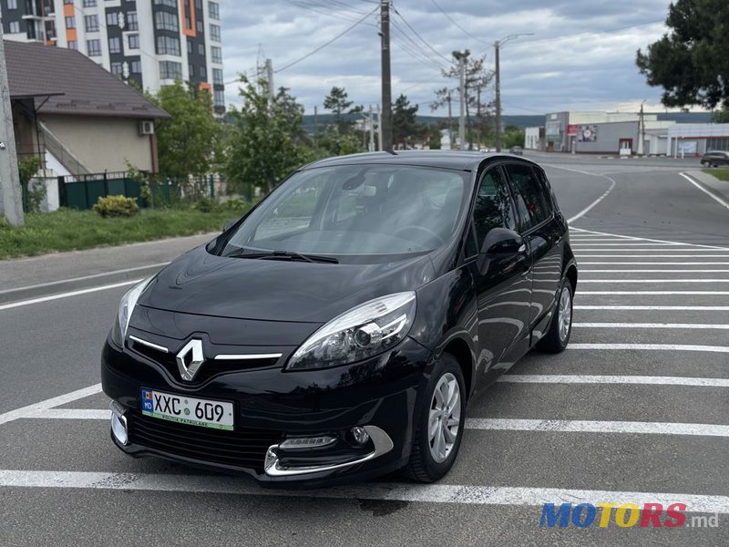 2012' Renault Scenic photo #3