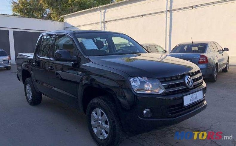 2012' Volkswagen Amarok photo #1