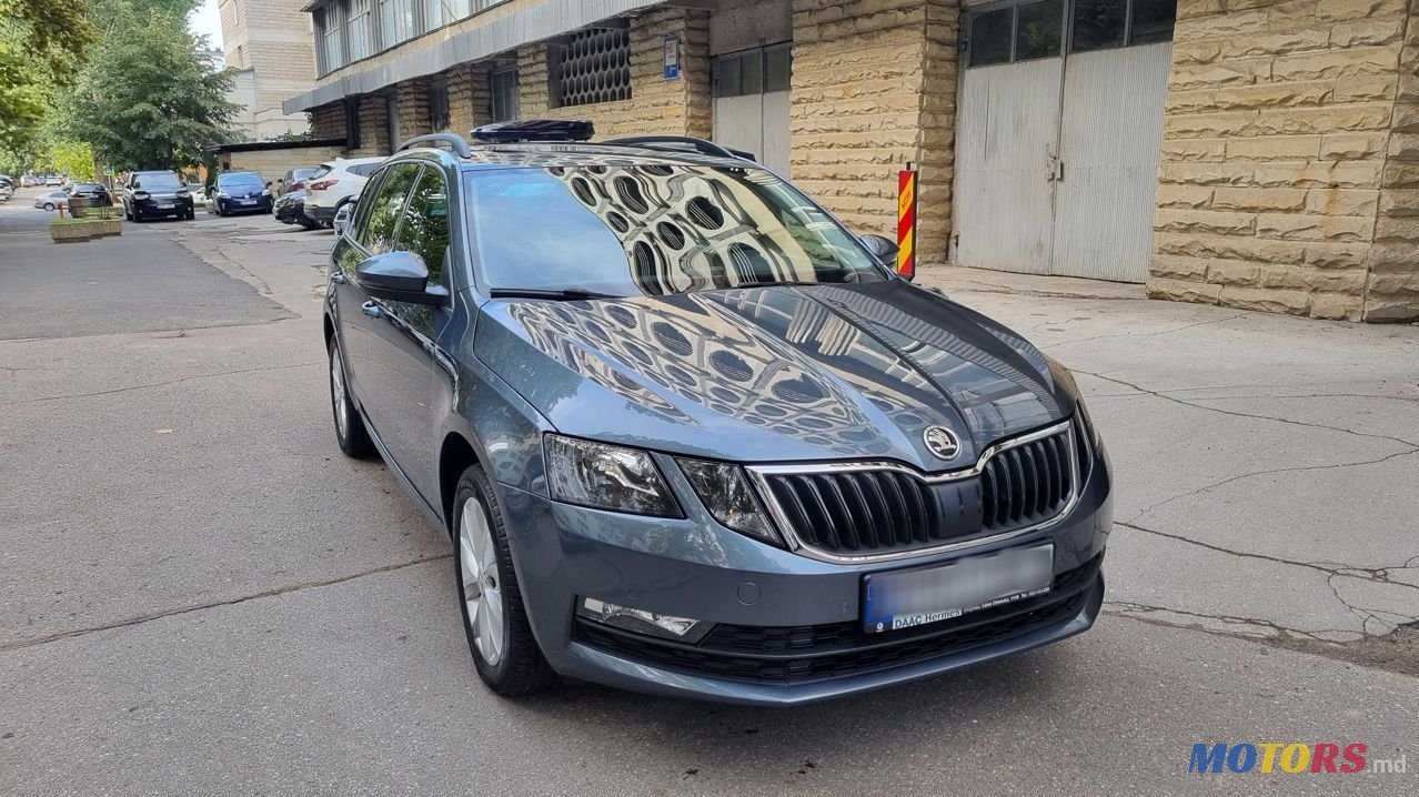 2017' Skoda Octavia photo #2